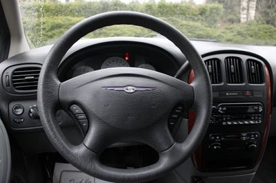 2006 Chrysler Town & Country SWB Base 74K MILES