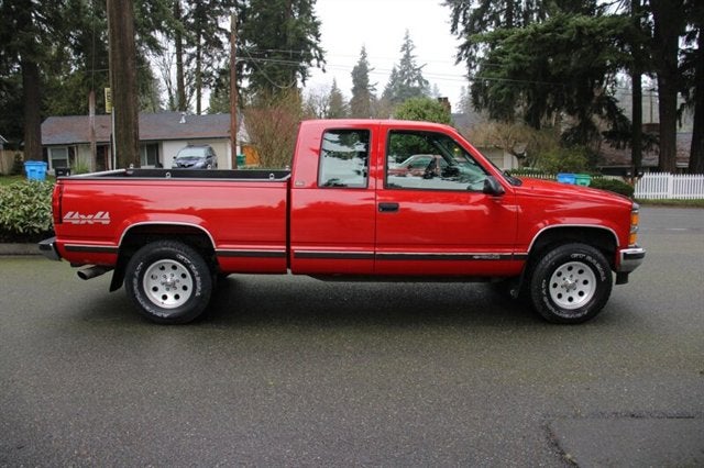 1995 Chevrolet C/K 1500 2dr K1500 Cheyenne 4X4