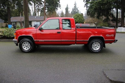 1995 Chevrolet C/K 1500 2dr K1500 Cheyenne 4X4