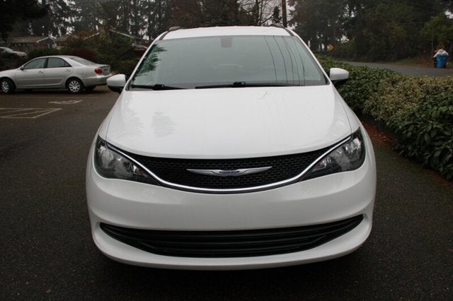 2020 Chrysler Voyager LXI