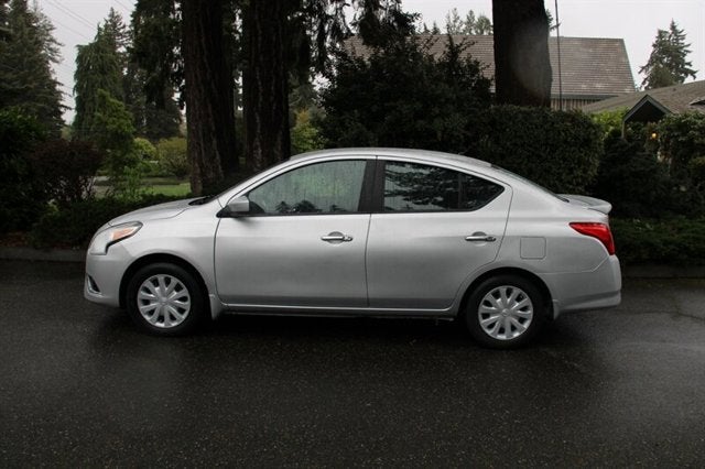2015 Nissan Versa SV