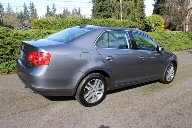 2005 Volkswagen Jetta Sedan A5 2.5L