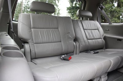 2002 Toyota Sequoia SR5