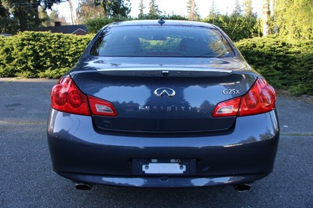 2011 INFINITI G25 Sedan x