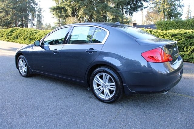 2011 INFINITI G25 Sedan x