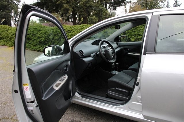 2010 Toyota Yaris Base