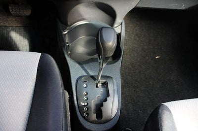 2012 Toyota Yaris 5-Door L1-owner