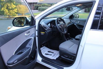 2017 Hyundai Santa Fe SE