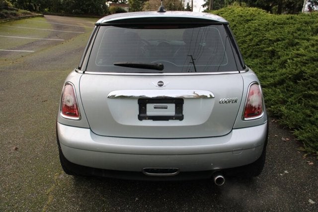 2007 MINI Cooper Hardtop Base