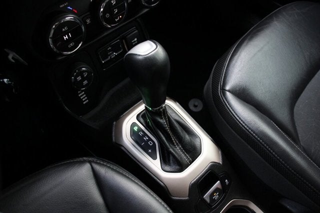 2017 Jeep Renegade Deserthawk